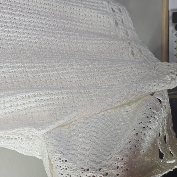 DH New York  Elegant White Knit Crochet Maxy Dress Size XS. - Picture 7 of 8